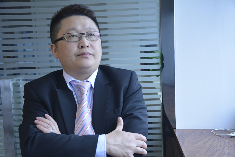 漆強化工總經理張文.jpg